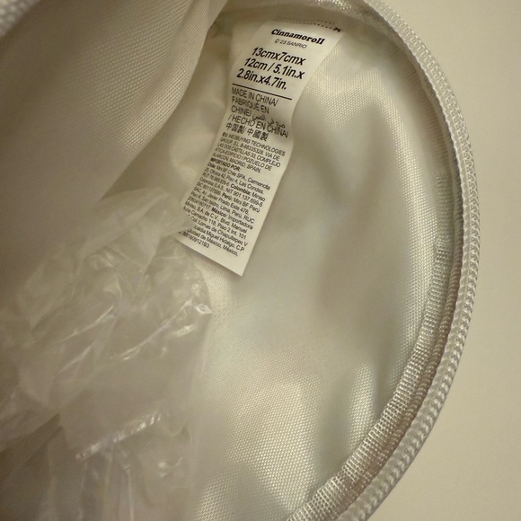 Sanrio Cinnamoroll Cosmetic Bag NWT - Picture 10 of 10